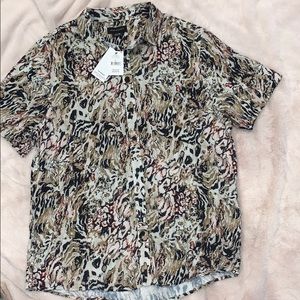 Men’s animal print button down